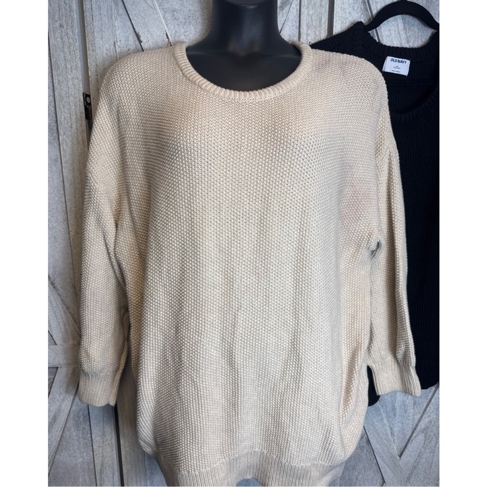 2 Women's Old Navy Crew Neck Sweater 4X Beige and Black - Picture 2 of 7